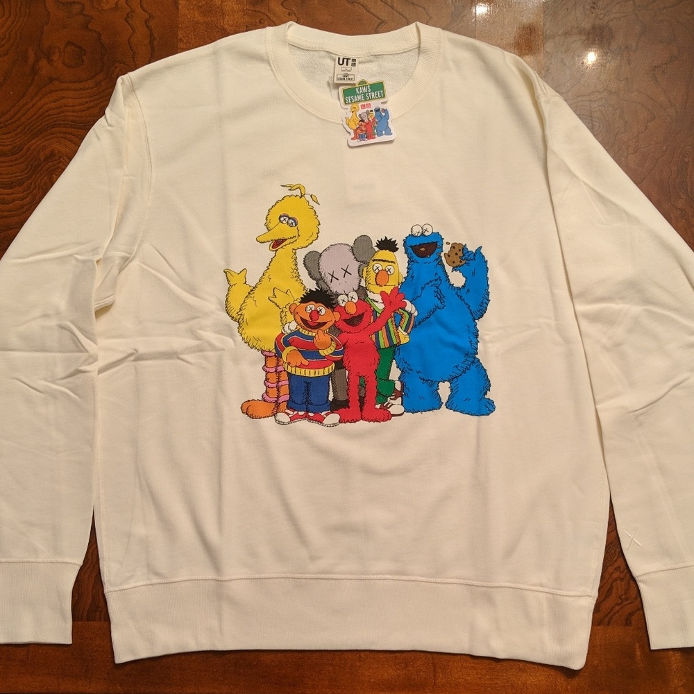 Kaws X Sesame Street Family Sweatshirt (Off White)